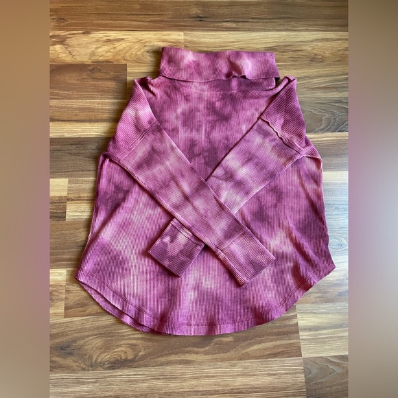 Maeve Tops - Maeve by Anthropologie Pink Waffle Knit Turtleneck Top Size Medium